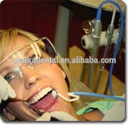éjecteur de salive jetable dentaire / pointe d'aspiration
